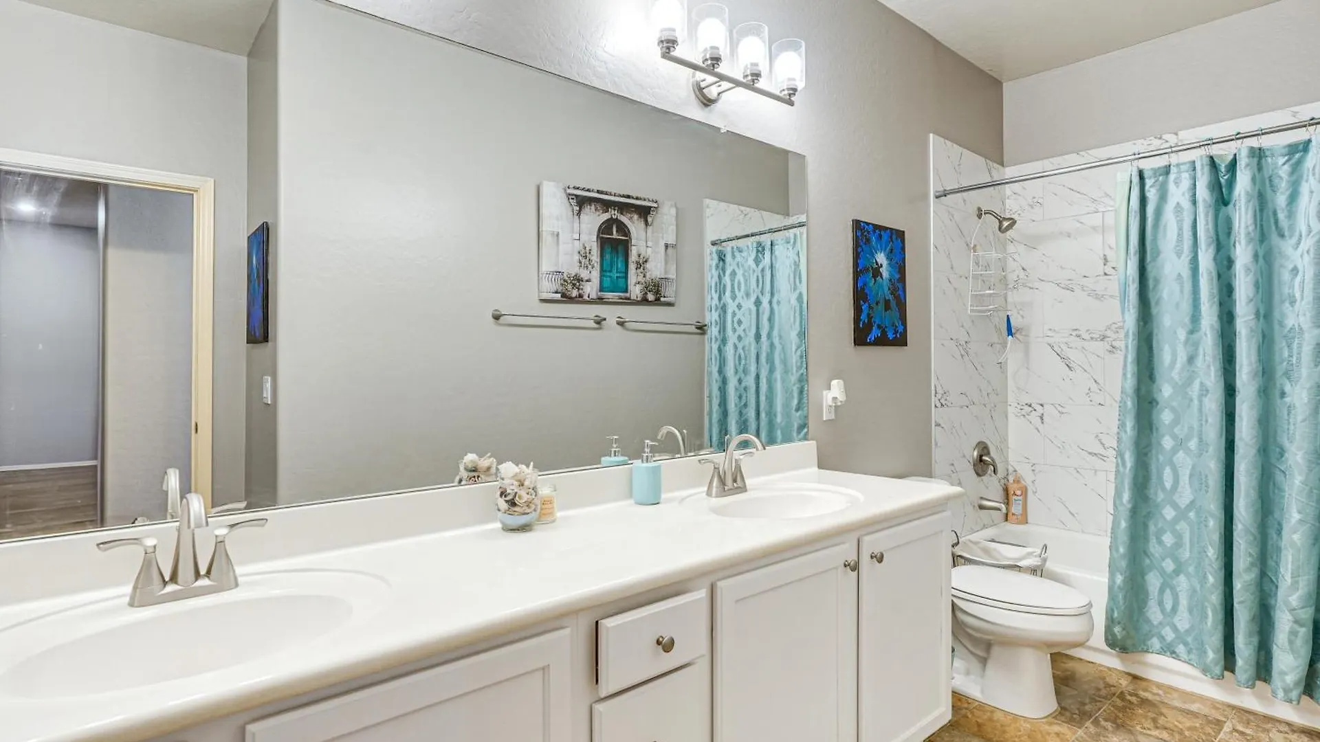 Phoenix Retreat With Hot Tub Hiking Trail On-Site! 0*,